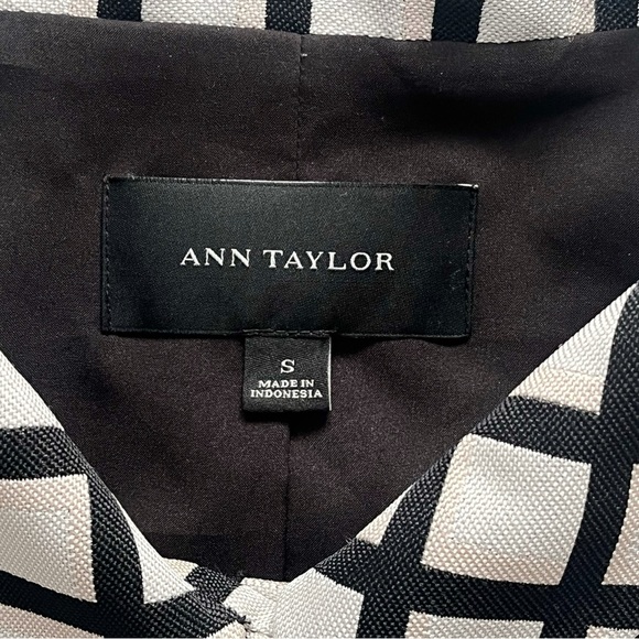 Ann Taylor Windowpane Jacquard Topper Jacket Coat White Black Size S - Picture 6 of 13